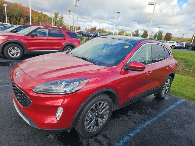 2022 Ford Escape Titanium