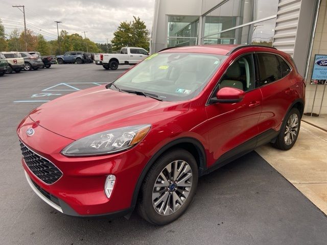 2022 Ford Escape Titanium