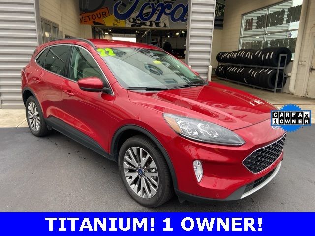 2022 Ford Escape Titanium