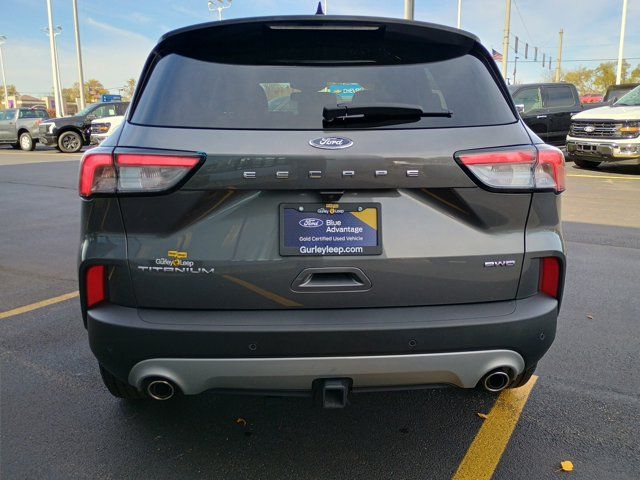 2022 Ford Escape Titanium