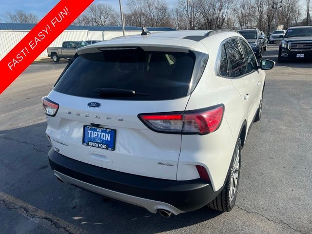2022 Ford Escape Titanium