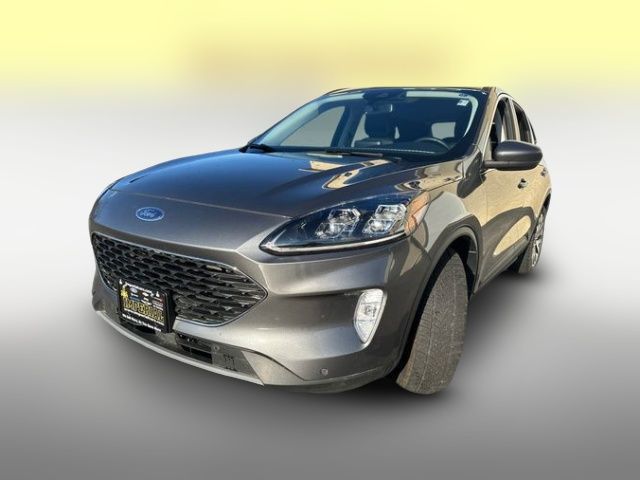 2022 Ford Escape Titanium