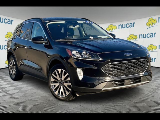 2022 Ford Escape Titanium