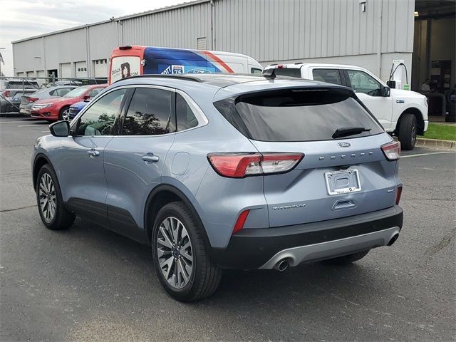 2022 Ford Escape Titanium