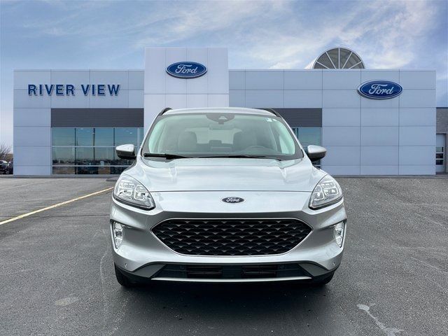 2022 Ford Escape Titanium