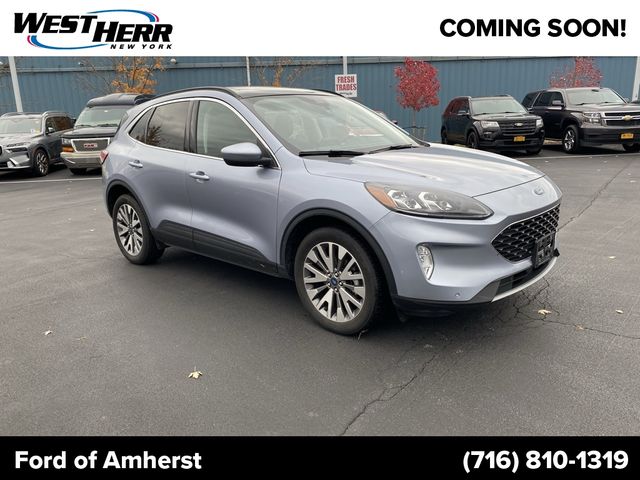 2022 Ford Escape Titanium