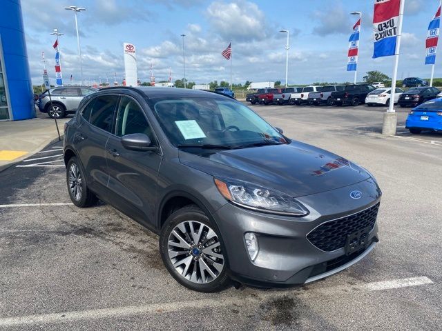 2022 Ford Escape Titanium