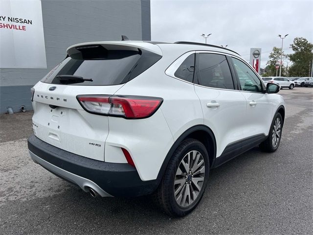 2022 Ford Escape Titanium