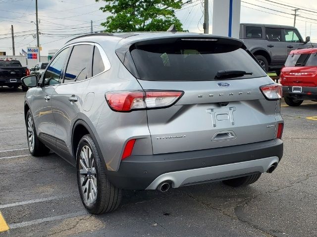 2022 Ford Escape Titanium