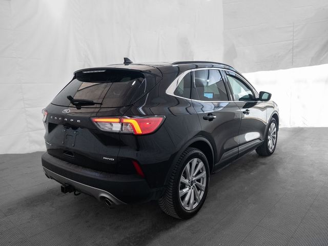 2022 Ford Escape Titanium