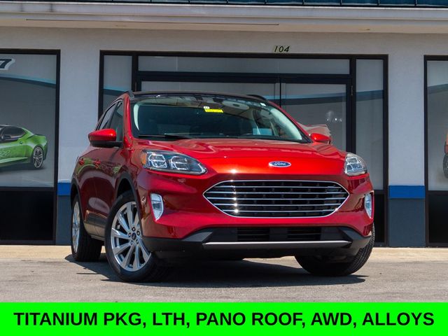 2022 Ford Escape Titanium