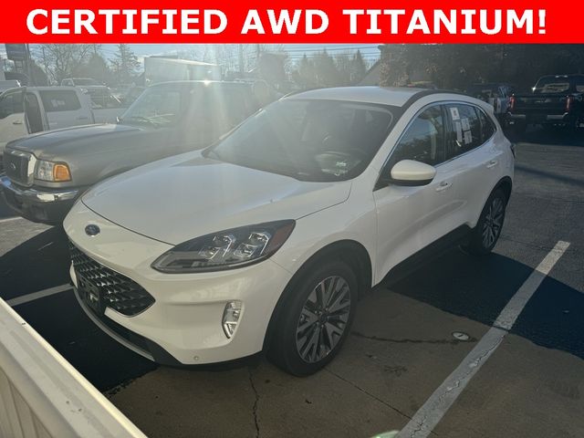 2022 Ford Escape Titanium