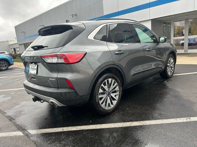 2022 Ford Escape Titanium