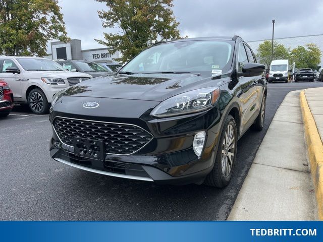 2022 Ford Escape Titanium