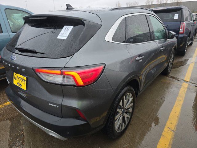 2022 Ford Escape Titanium