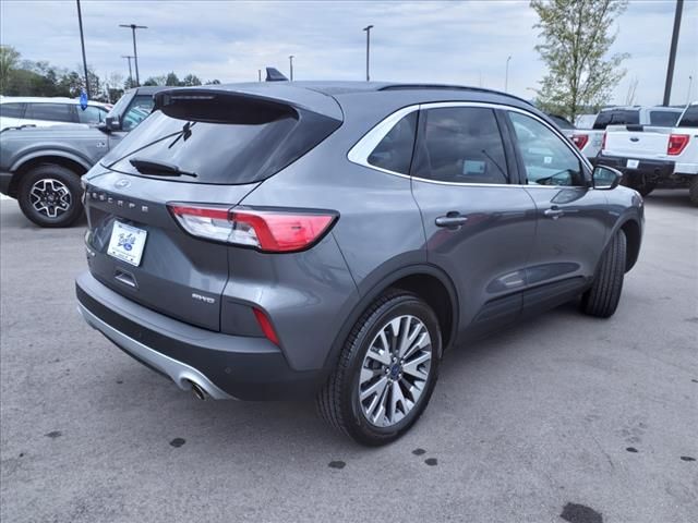 2022 Ford Escape Titanium