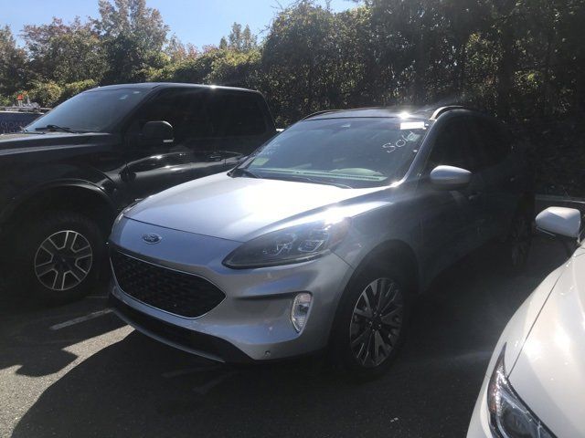 2022 Ford Escape Titanium