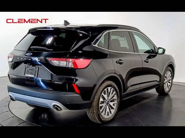 2022 Ford Escape Titanium