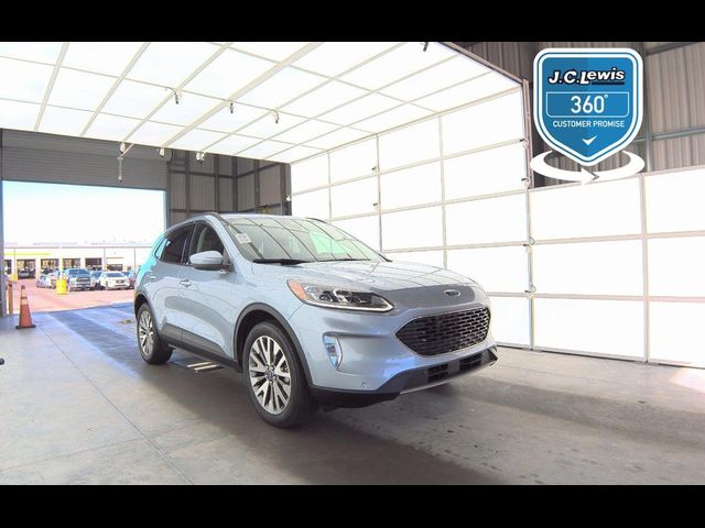 2022 Ford Escape Titanium