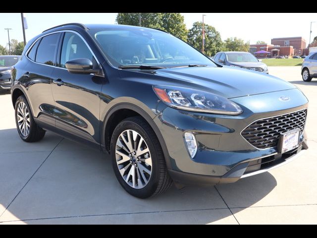 2022 Ford Escape Titanium