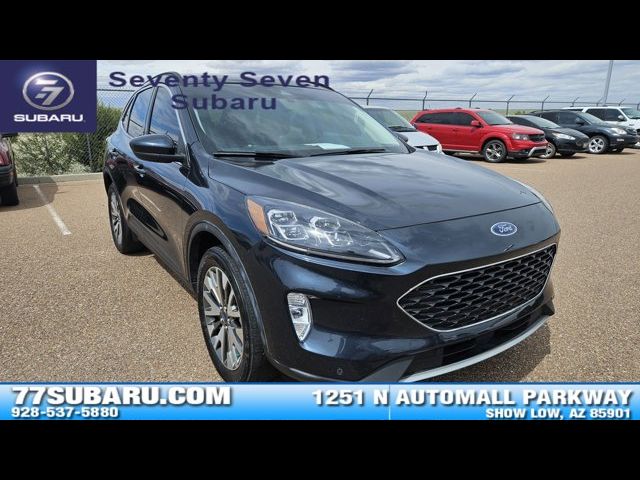 2022 Ford Escape Titanium