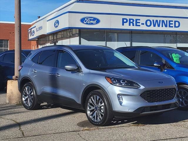 2022 Ford Escape Titanium