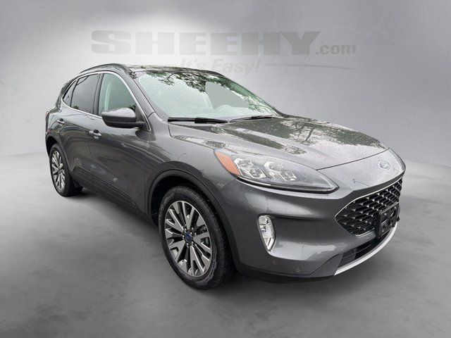 2022 Ford Escape Titanium