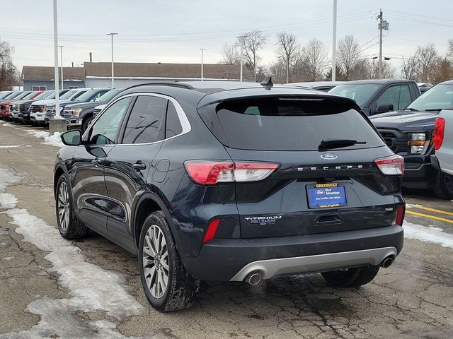 2022 Ford Escape Hybrid Titanium