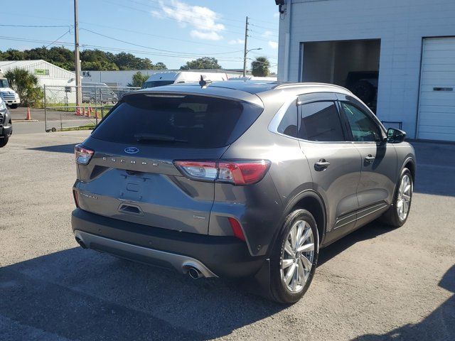 2022 Ford Escape Hybrid Titanium