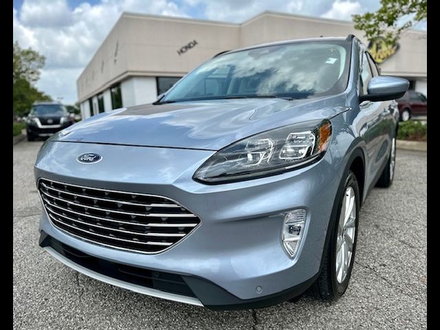 2022 Ford Escape Hybrid Titanium