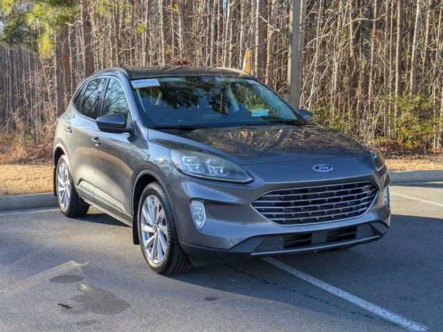 2022 Ford Escape Hybrid Titanium