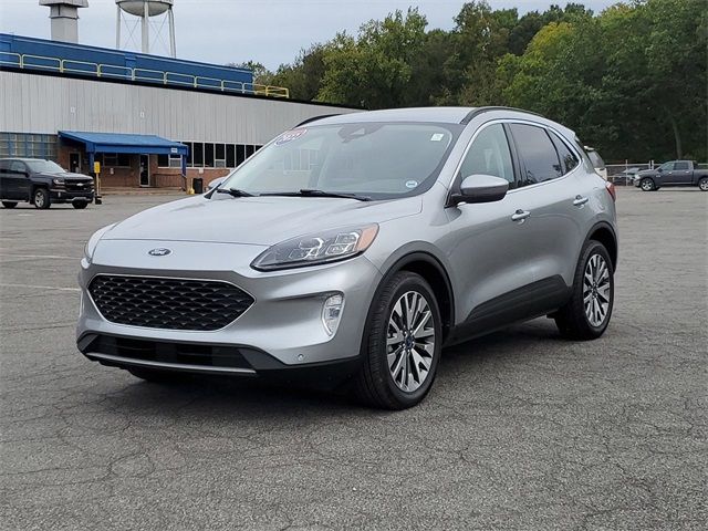 2022 Ford Escape Hybrid Titanium