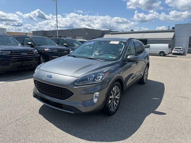 2022 Ford Escape Hybrid Titanium