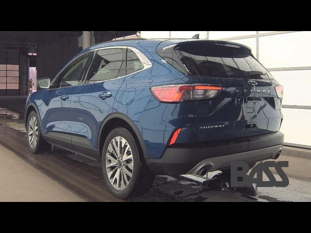 2022 Ford Escape Hybrid Titanium