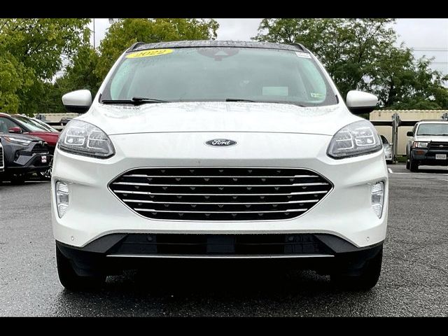 2022 Ford Escape Hybrid Titanium