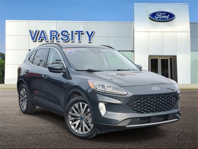 2022 Ford Escape Hybrid Titanium