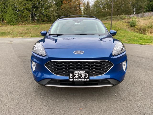 2022 Ford Escape Hybrid Titanium