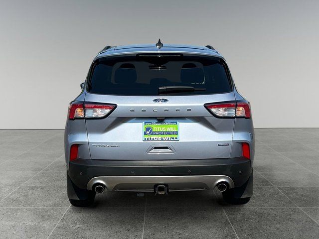 2022 Ford Escape Hybrid Titanium