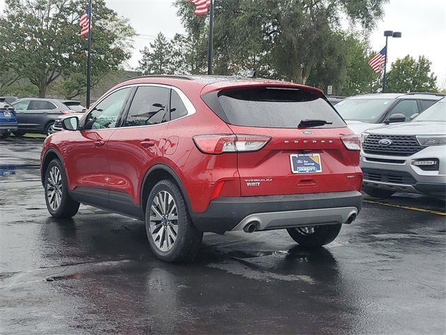 2022 Ford Escape Hybrid Titanium