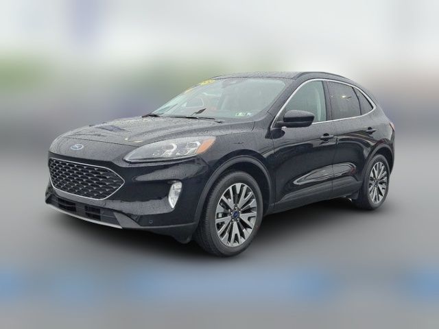 2022 Ford Escape Hybrid Titanium