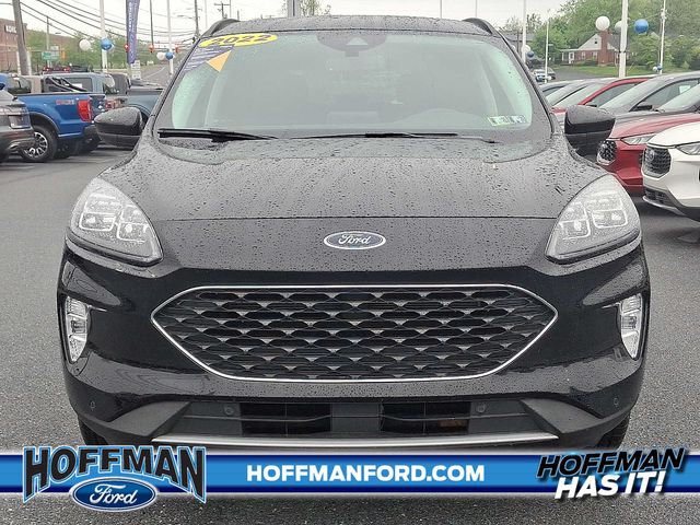 2022 Ford Escape Hybrid Titanium