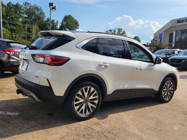 2022 Ford Escape Hybrid Titanium