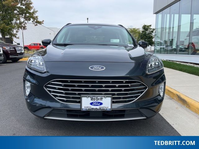 2022 Ford Escape Hybrid Titanium