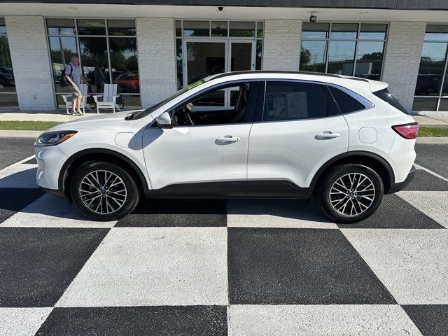 2022 Ford Escape Plug-In Hybrid Titanium