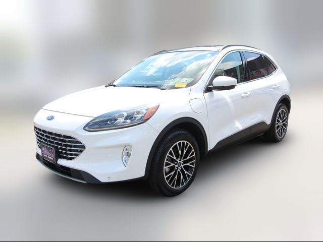 2022 Ford Escape Plug-In Hybrid Titanium