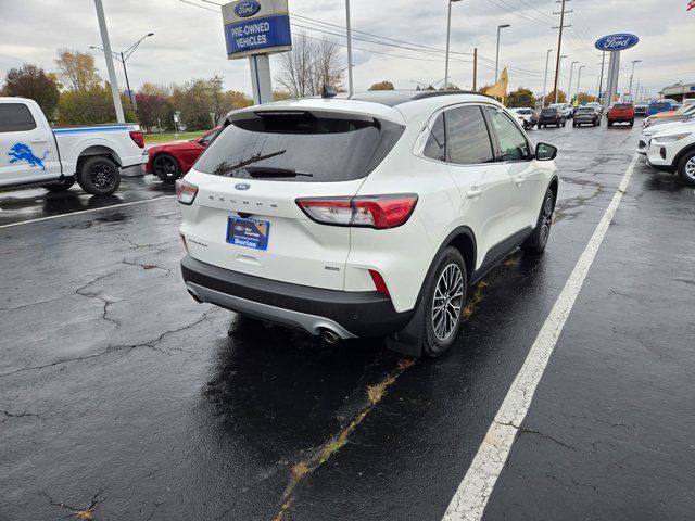 2022 Ford Escape Plug-In Hybrid Titanium