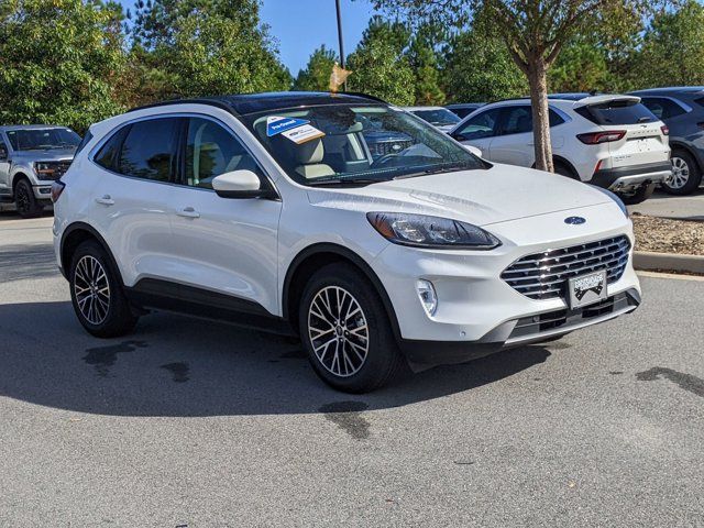 2022 Ford Escape Plug-In Hybrid Titanium