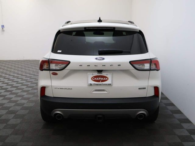 2022 Ford Escape Hybrid Titanium