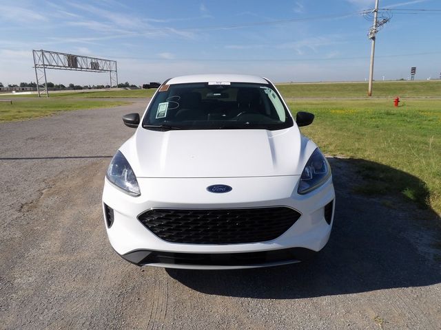 2022 Ford Escape Hybrid SE