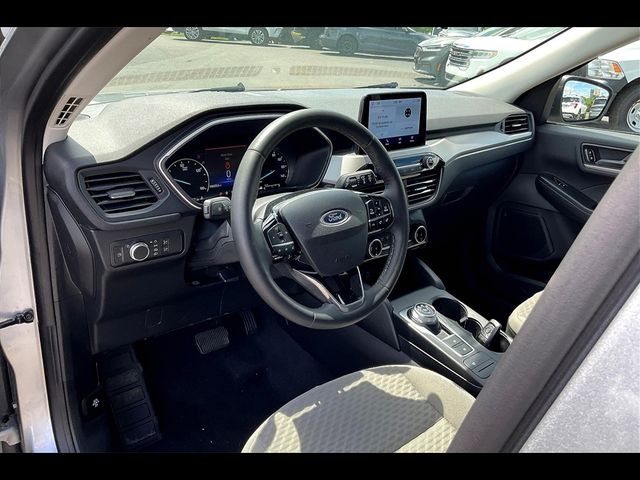 2022 Ford Escape Hybrid SE
